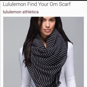 Lululemon oversized scarf/wrap.